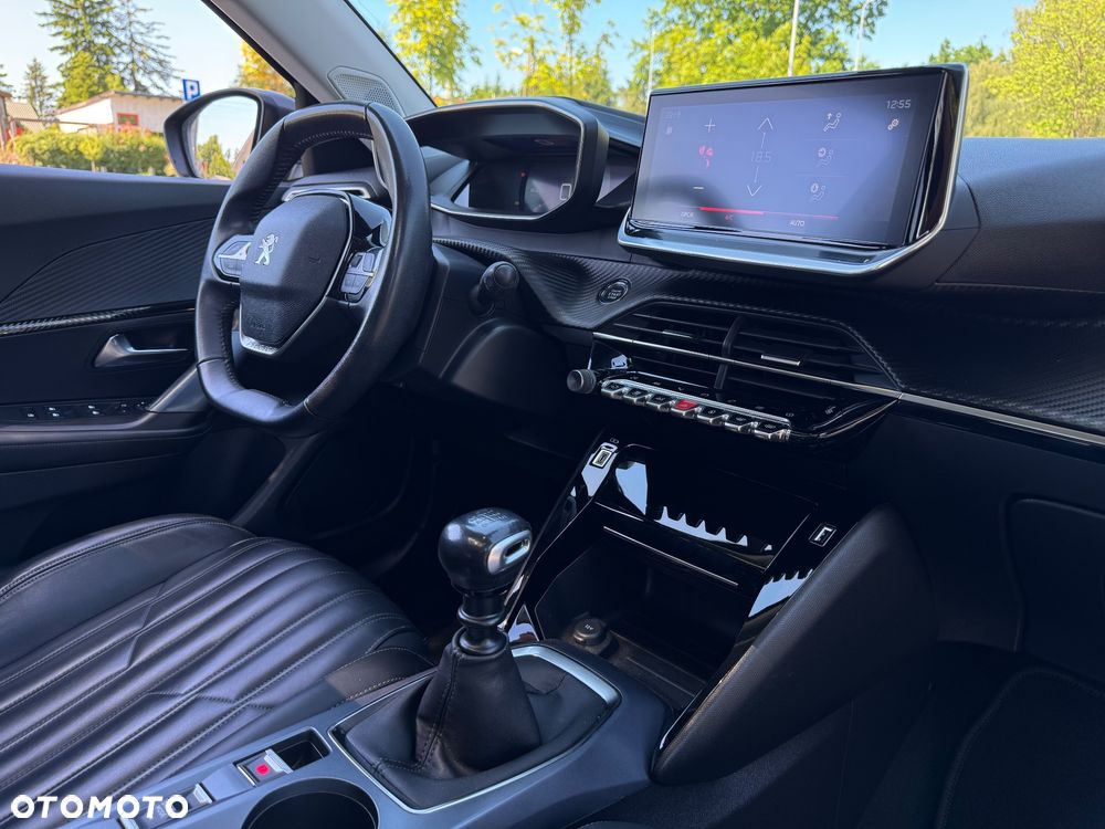 Peugeot 2008 - 7