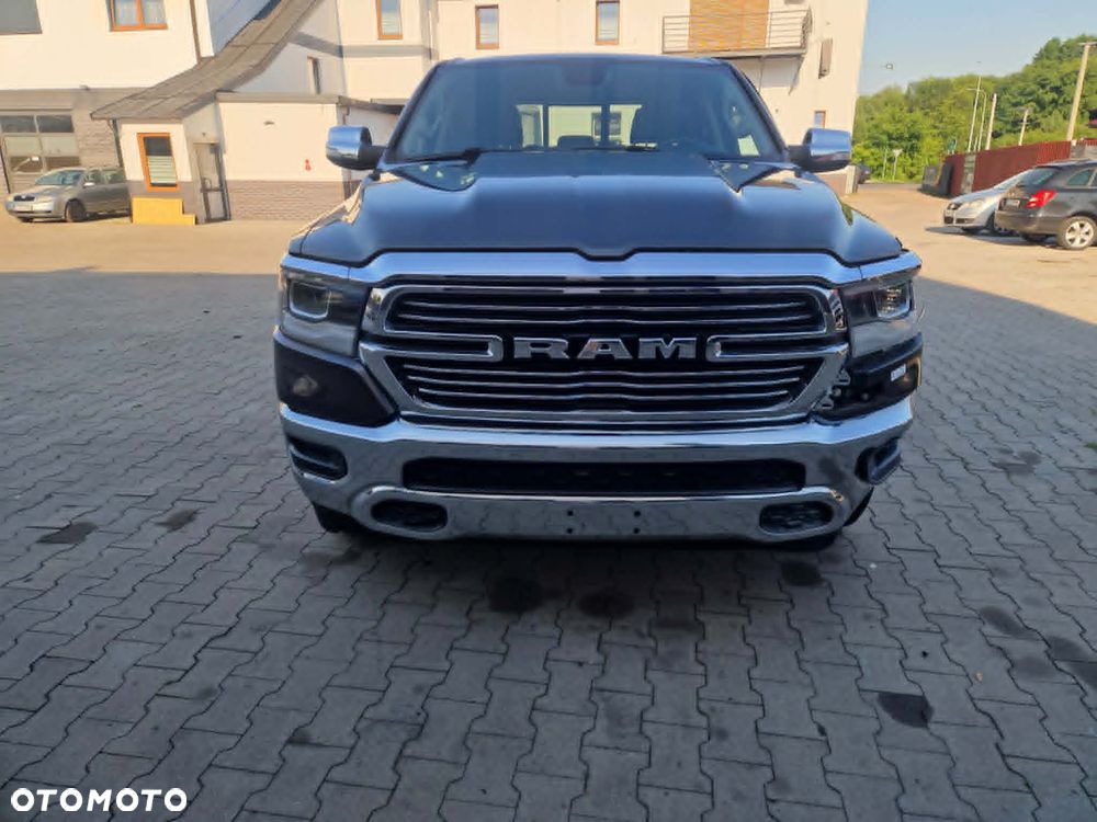 RAM 1500 5.7 Quad Cab Laramie - 15