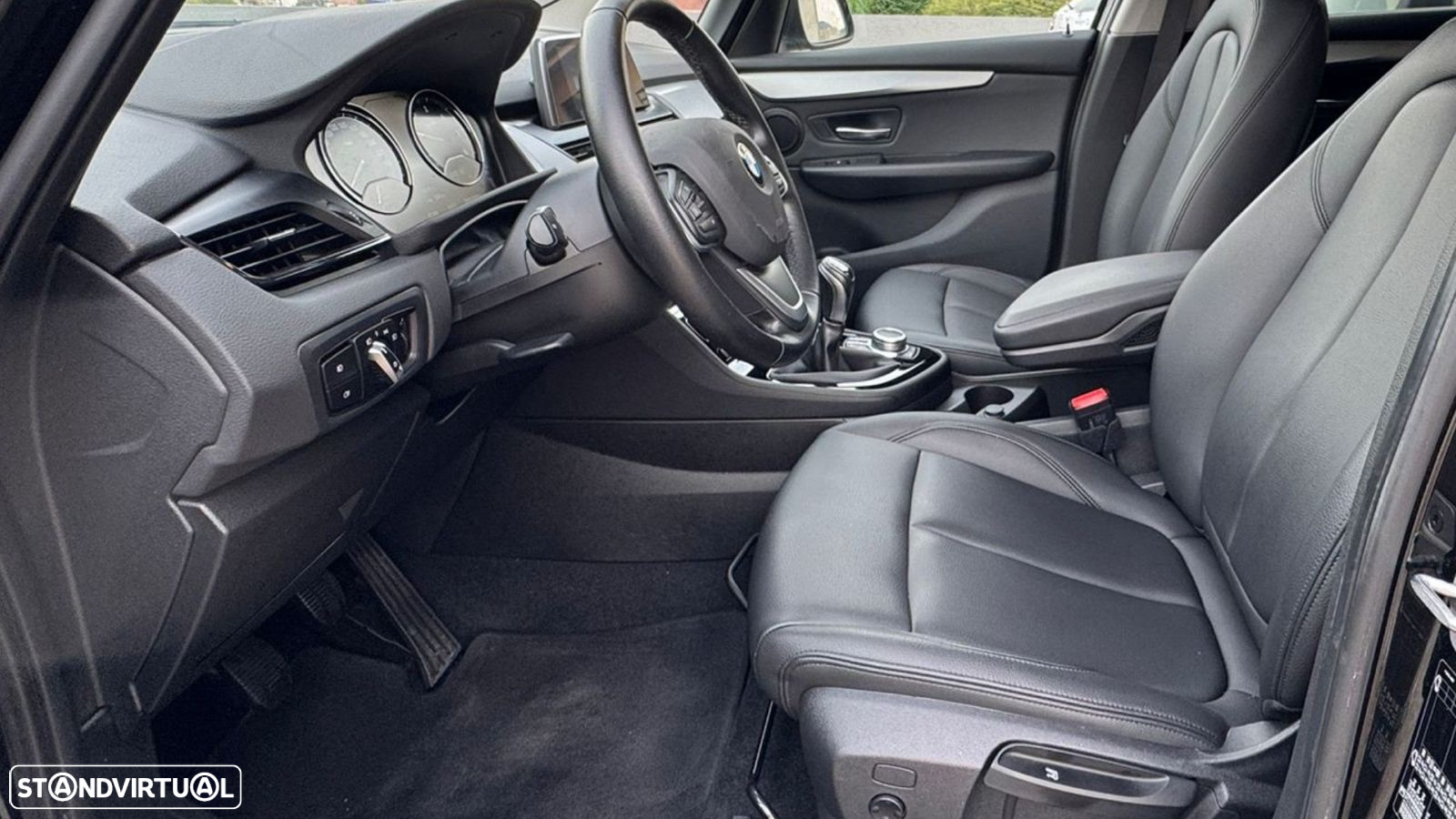 BMW 216 Active Tourer d Advantage - 18