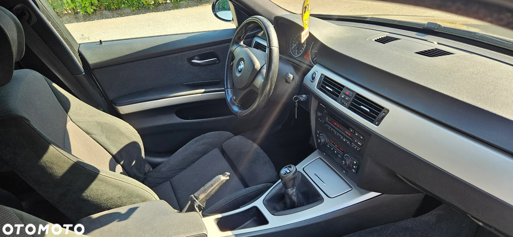 BMW Seria 3 320i - 17