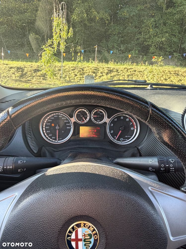 Alfa Romeo Mito - 21