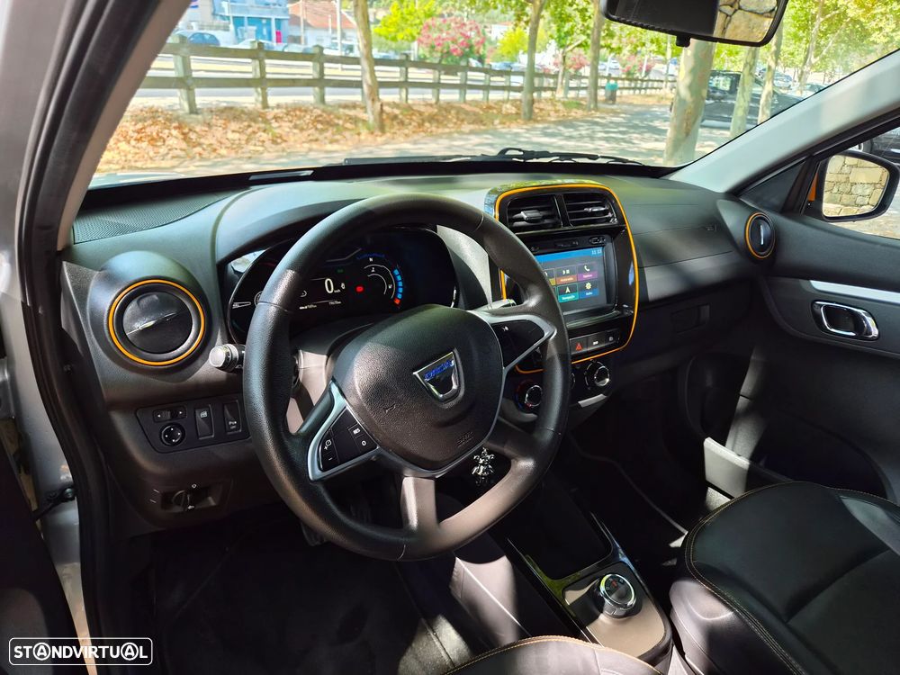 Dacia Spring Comfort - 13