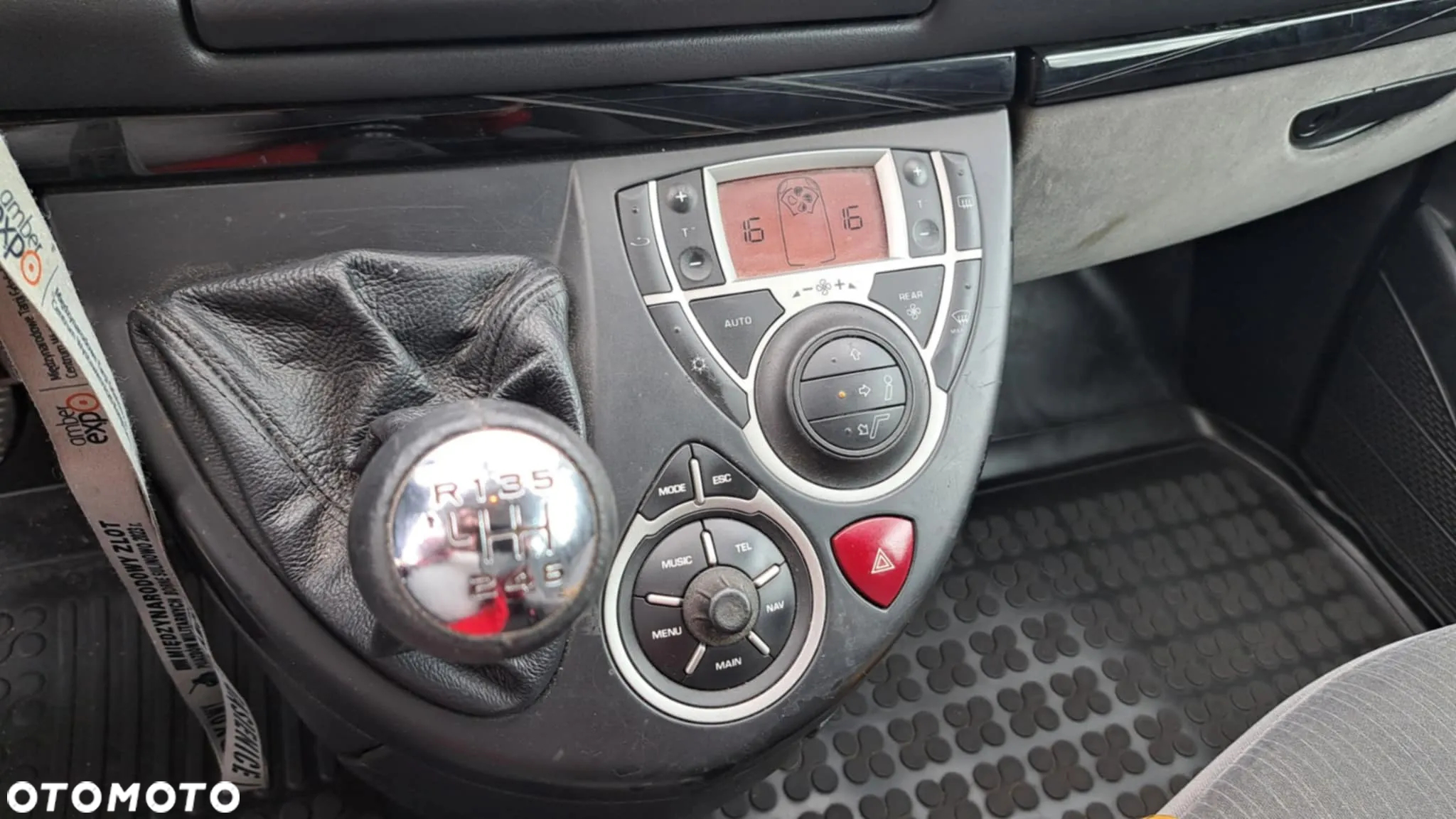 Citroën C8 2.0 HDi Exclusive - 10