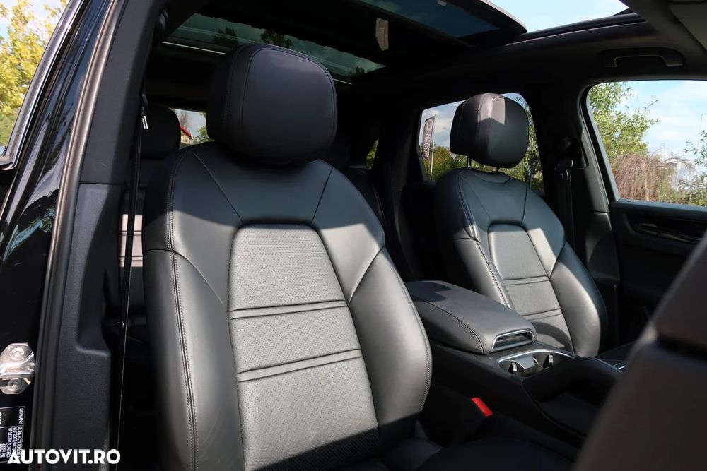 Porsche Cayenne - 17