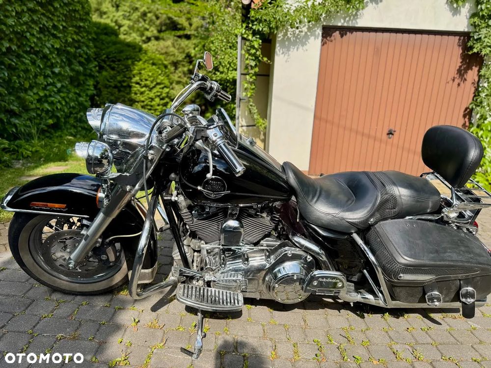 Harley-Davidson Touring Road King - 2