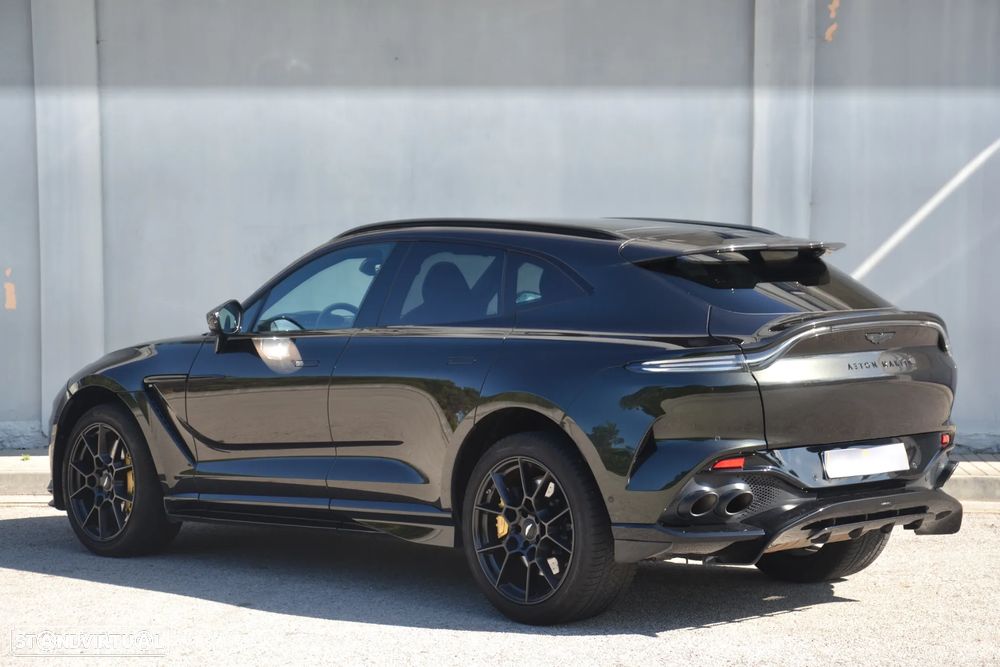 Aston Martin DBX 707 - 13