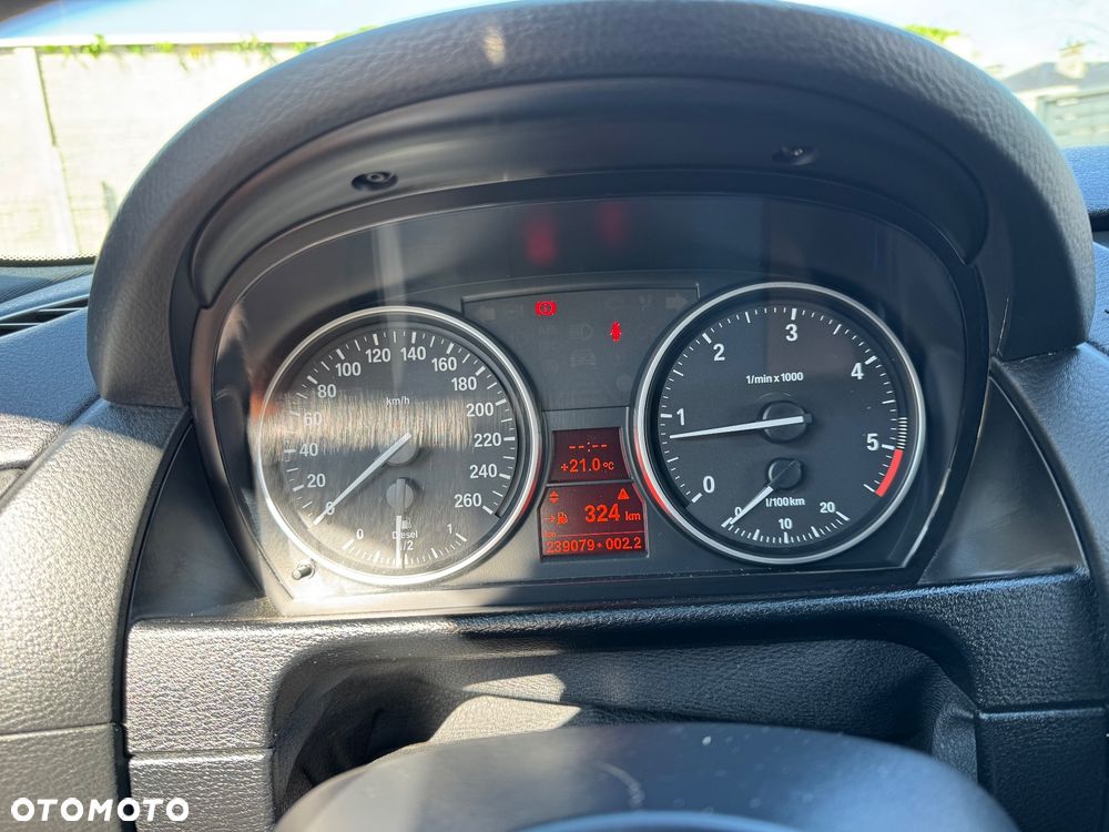 BMW X1 sDrive20d - 25