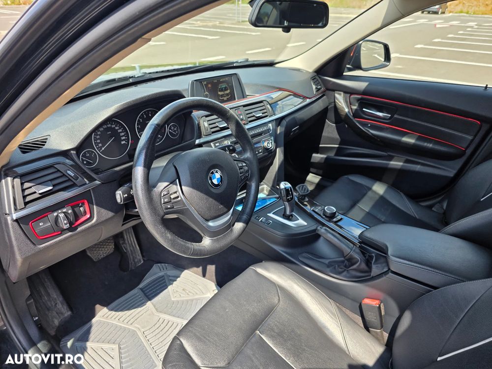 BMW Seria 3 320i xDrive Sport-Aut. Modern Line - 12