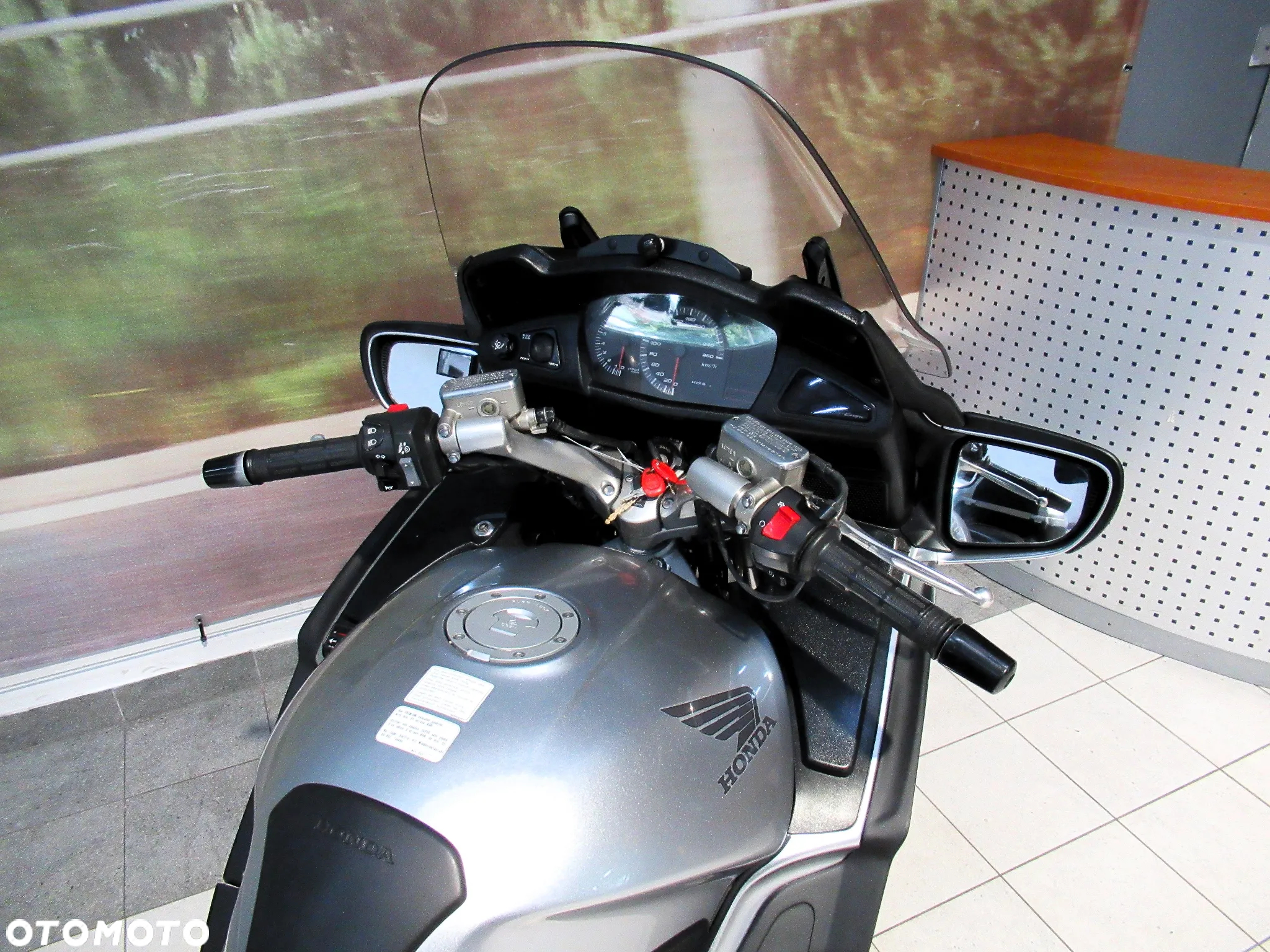 Honda ST - 11