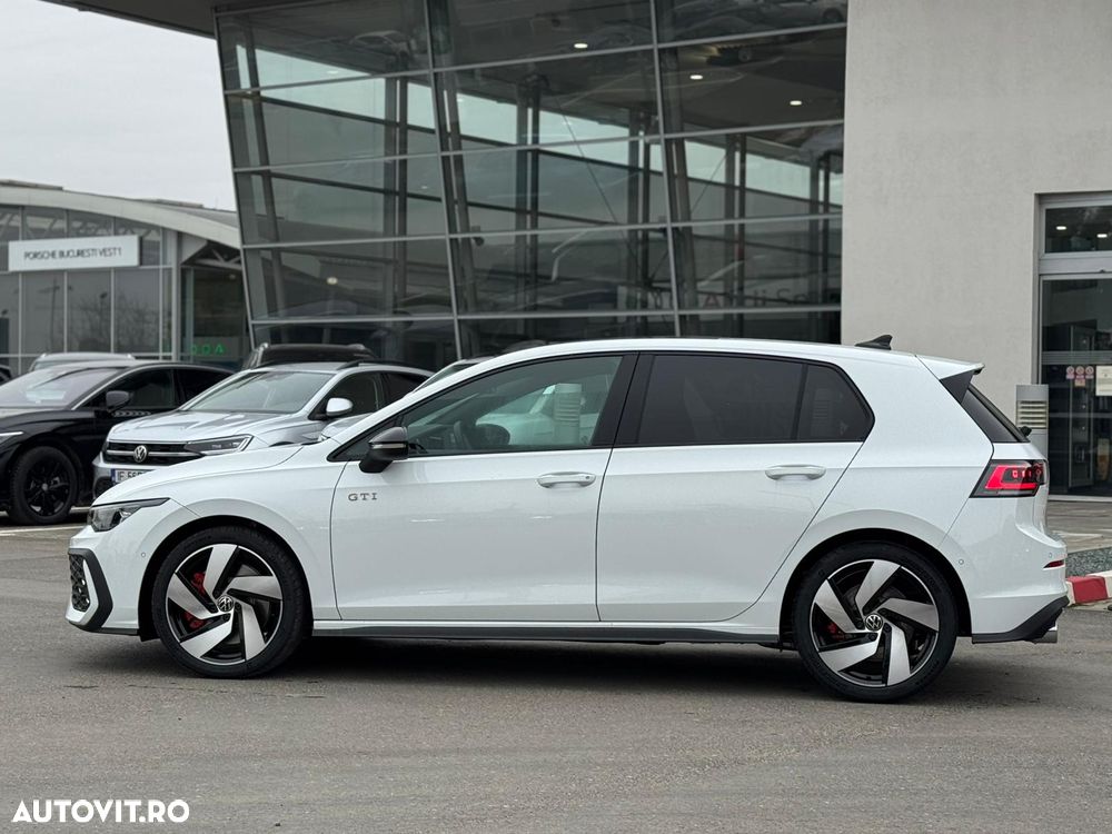 Volkswagen Golf GTI - 3
