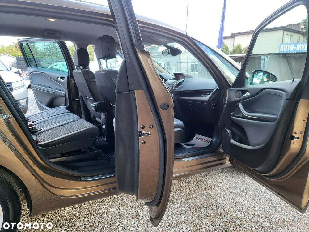 Opel Zafira 2014