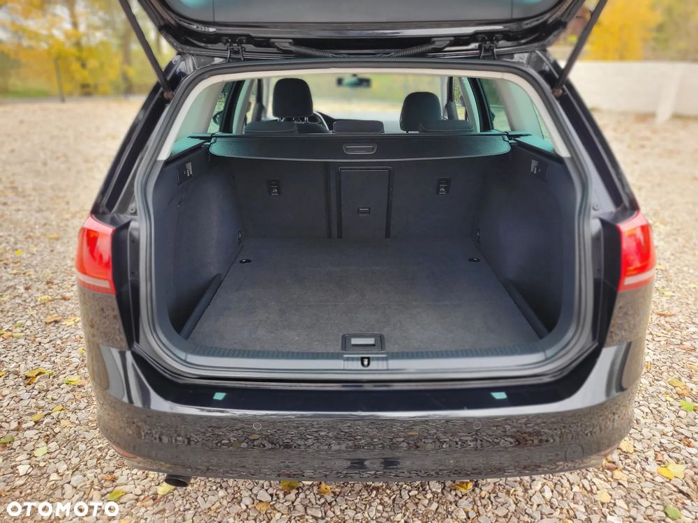 Volkswagen Golf 1.2 TSI BlueMotion Technology Cup - 27