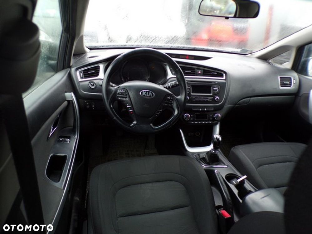 Części - Kia Ceed 2 II 1.6 CRDi 136 KM KOMBI 16R - 6