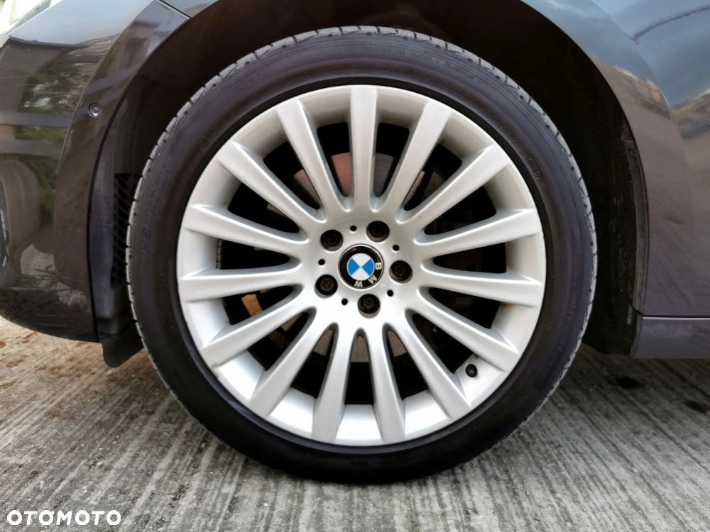 BMW 5GT 530d - 15