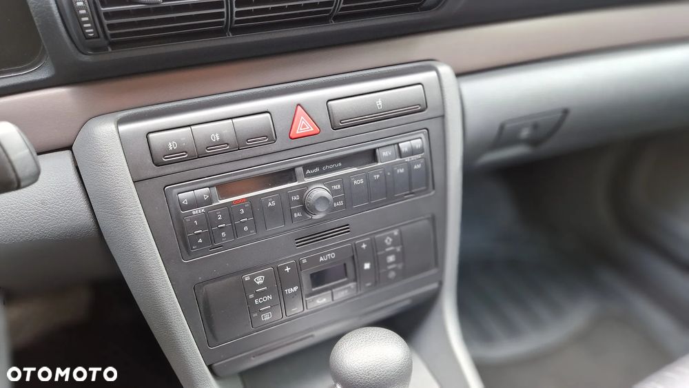 Audi A4 Limousine - 20