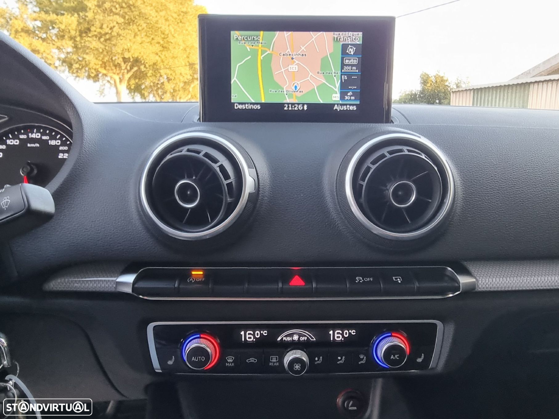 Audi A3 Limousine 1.6 TDI Attraction Ultra - 32