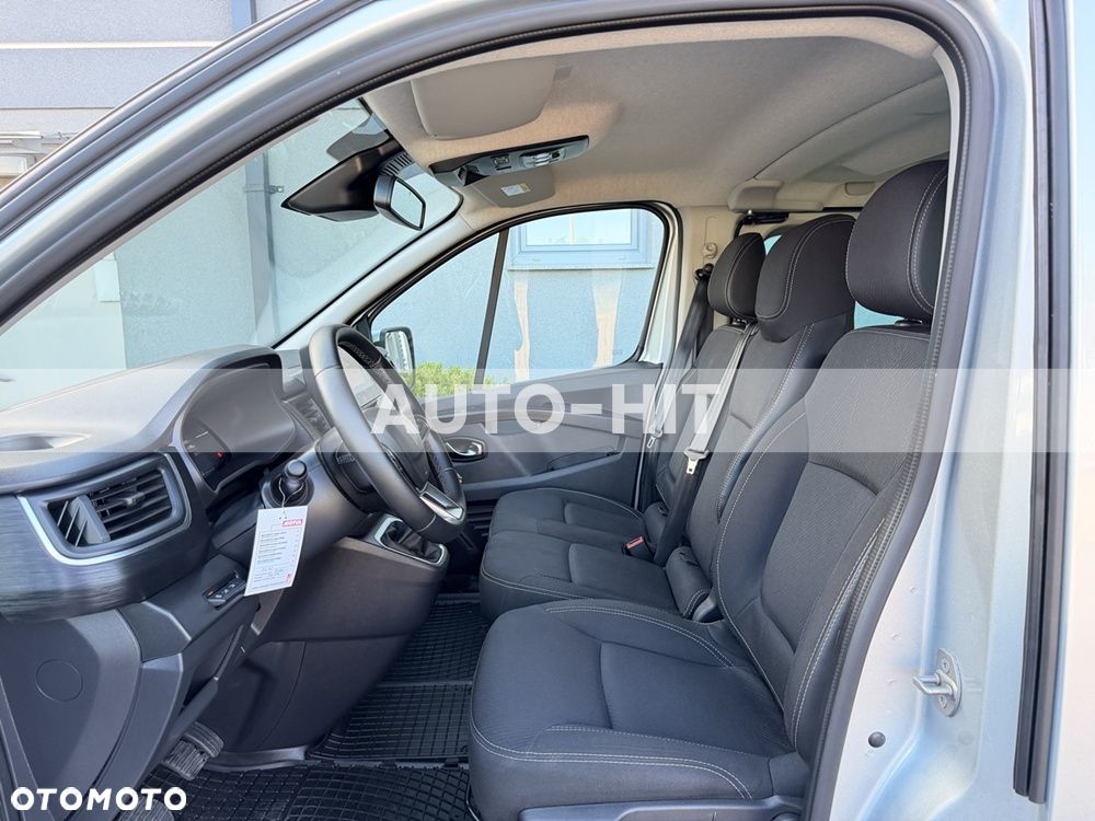 Renault Trafic - 22