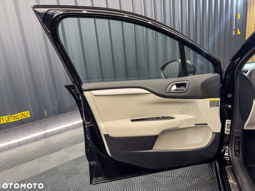Citroën C4 HDi 150 Selection - 30