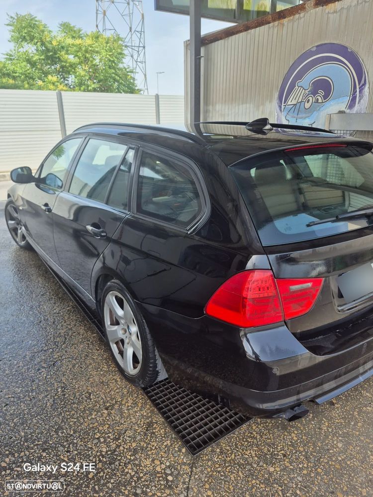 BMW 2000 - 4