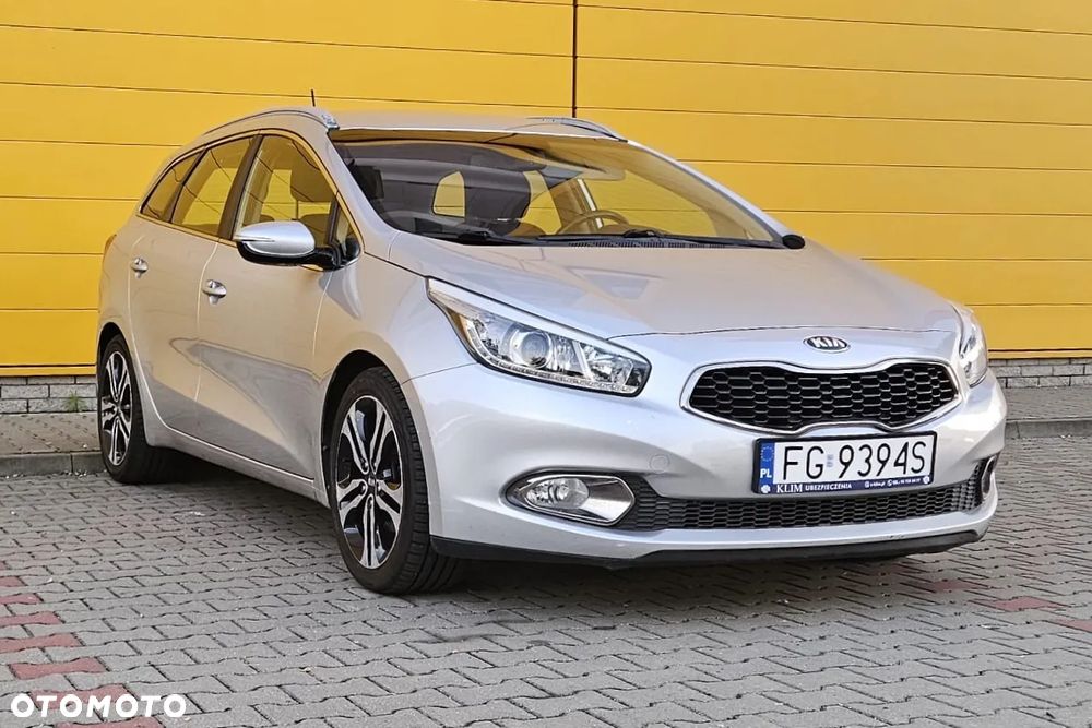 Kia Ceed Cee'd 1.6 GDI M - 1