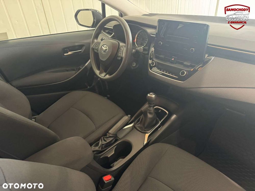 Toyota Corolla - 24