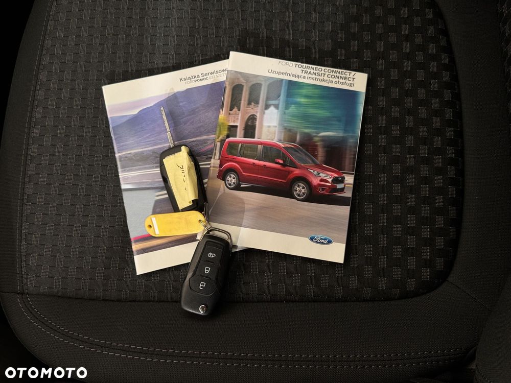 Ford Transit Connect - 26