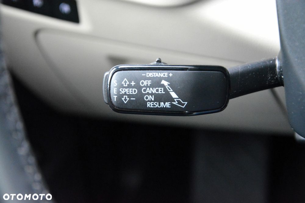 Skoda Octavia 1.5 TSI ACT Style - 22