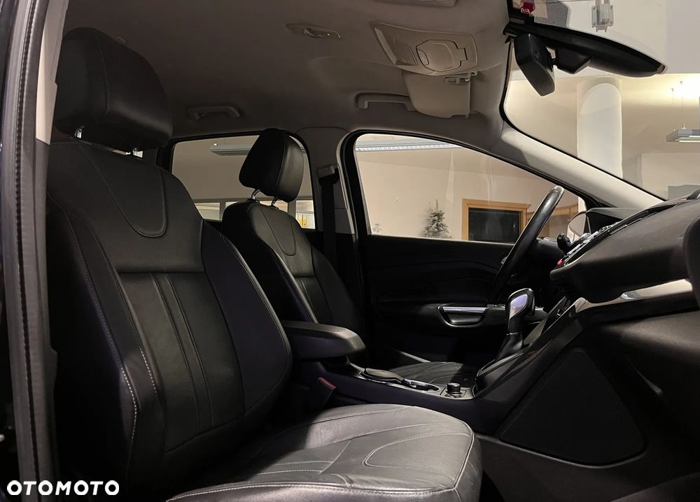Ford Kuga 2.0 TDCi 4x4 Titanium - 26