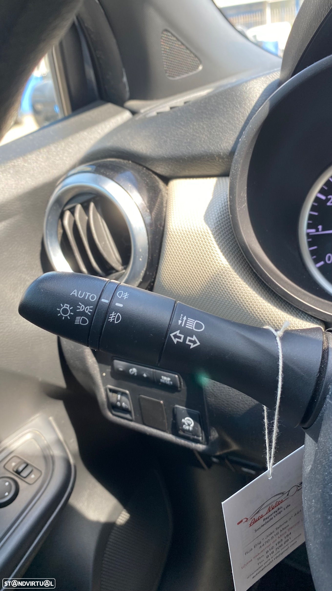Nissan Micra 0.9 IG-T N-Connecta Urban S/S - 33