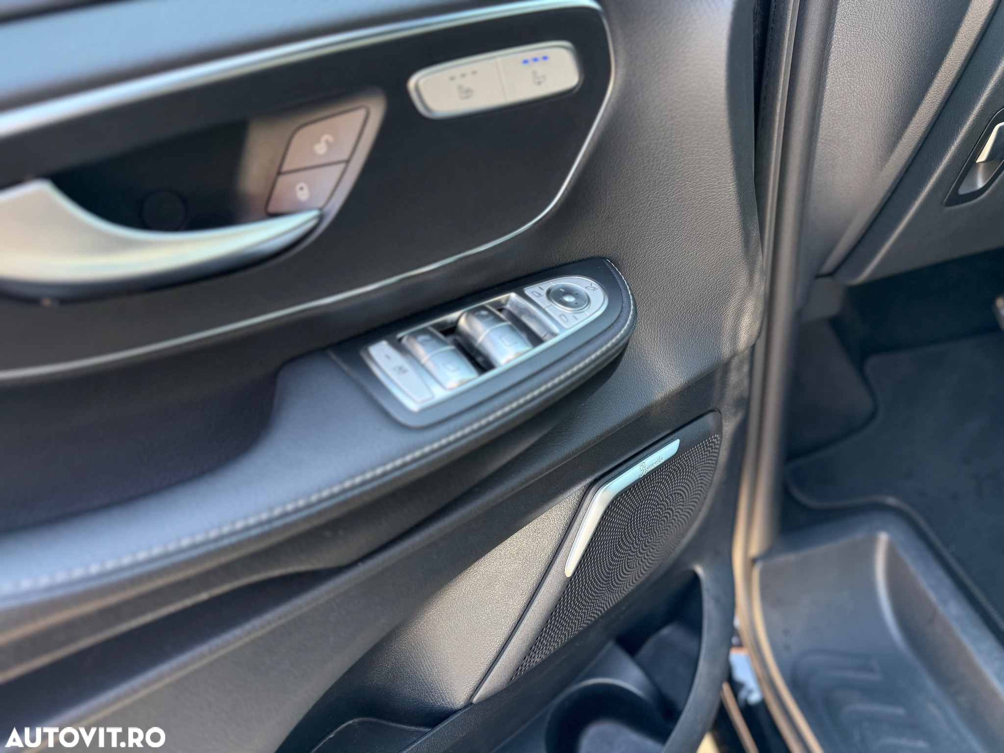 Mercedes-Benz V 300 d lang 4Matic 9G-TRONIC Avantgarde Edition 2021 - 13