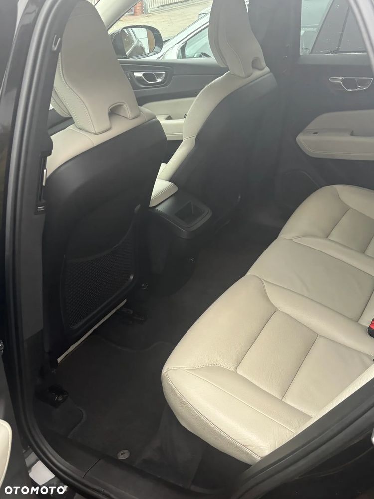 Volvo XC 60 - 7