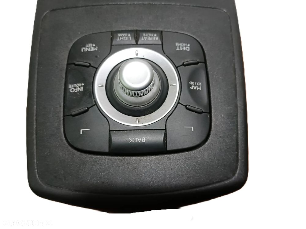 RENAULT MEGANE SCENIC III 09-16 1,5 DCI tunel środkowy podłokietnik z panelem nawigacji  * - 3