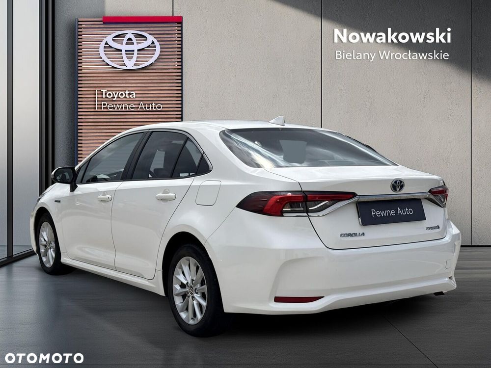Toyota Corolla 1.8 Hybrid Comfort - 2