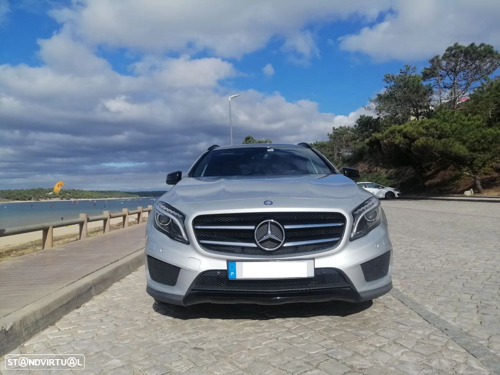 Mercedes-Benz GLA 220 d 4Matic 7G-DCT AMG Line - 2