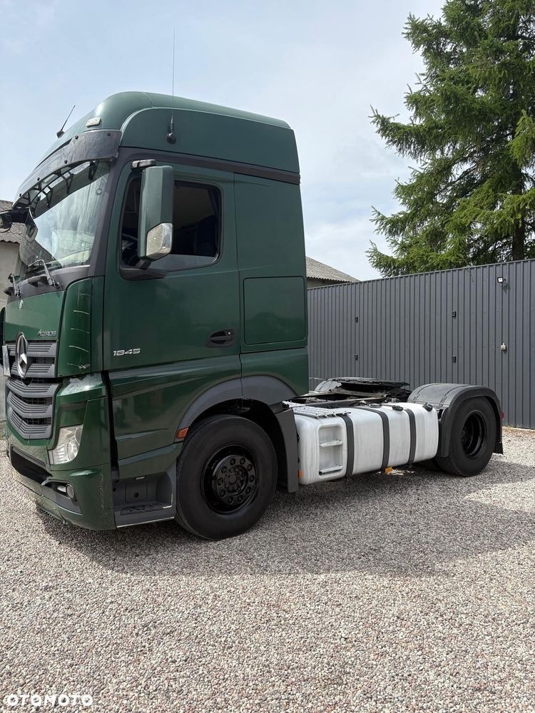 Mercedes-Benz Actros 1845 - 7