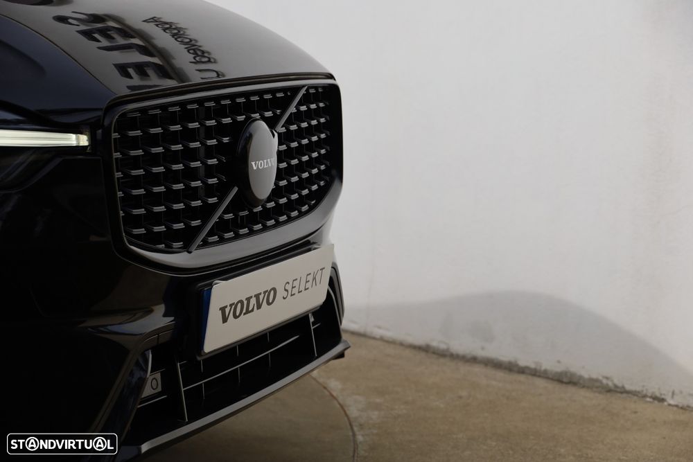 Volvo XC 60 2.0 T6 PHEV Black Edition AWD - 5