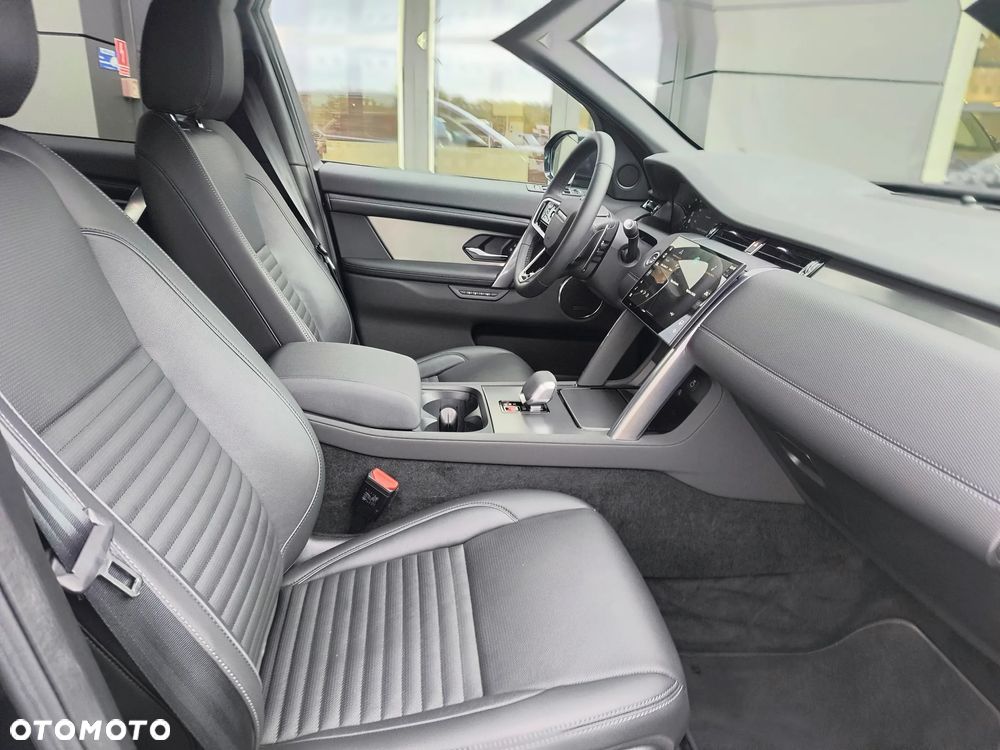 Land Rover Discovery Sport 2.0 D180 R-Dynamic SE - 16