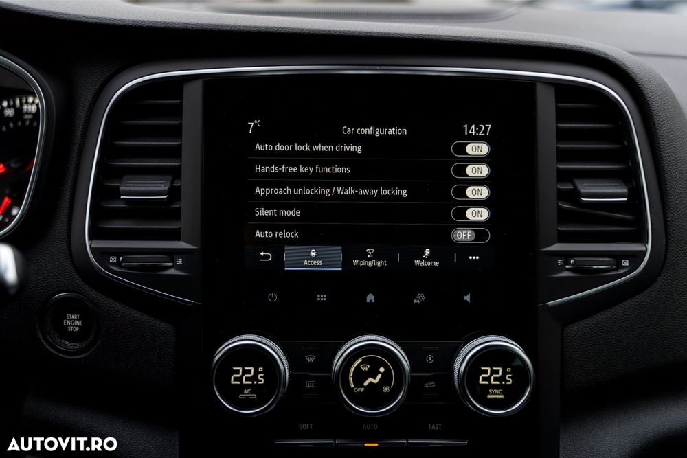 Renault Megane ENERGY TCe 140 EDC LIMITED - 28