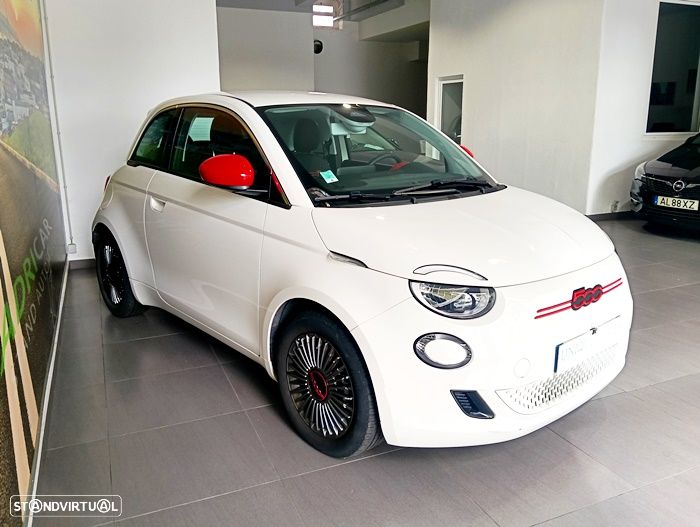 Fiat 500e (RED) - 3