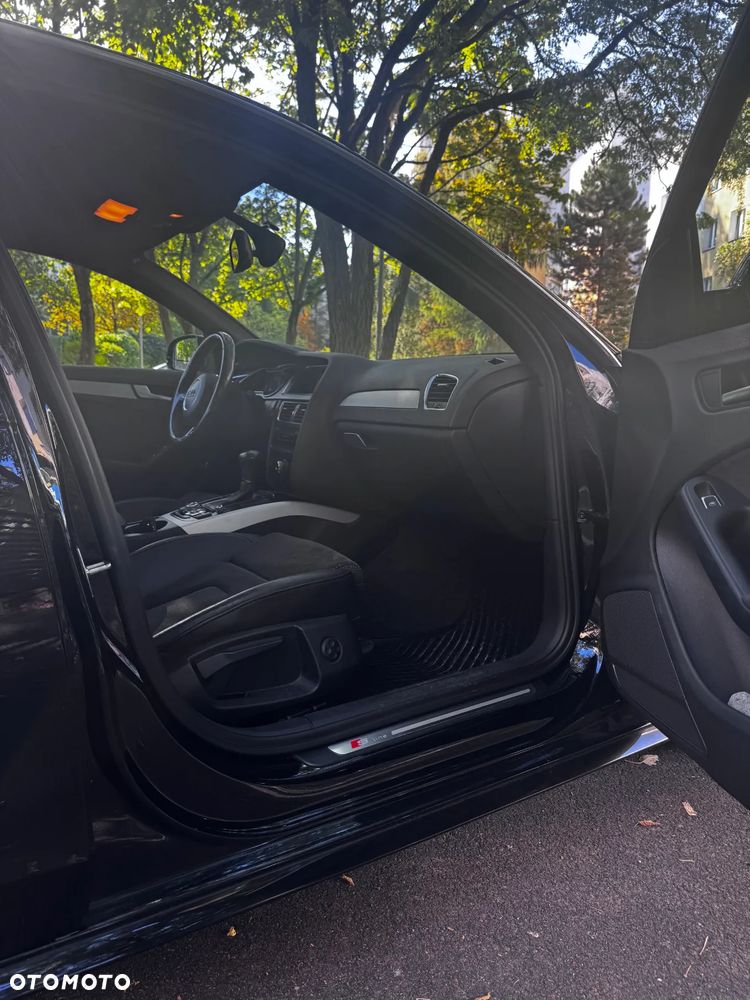 Audi A4 - 12