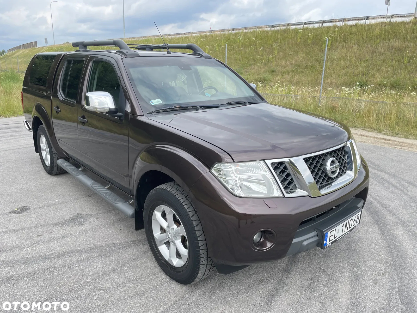 Nissan Navara 2.5 D Platinum Long - 15