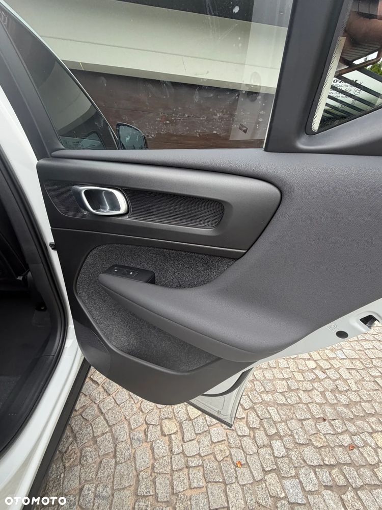 Volvo XC 40 - 20