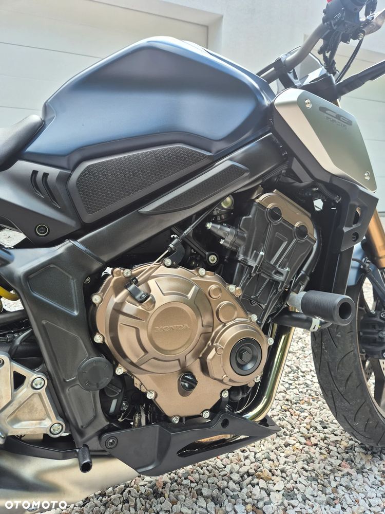 Honda CB - 4