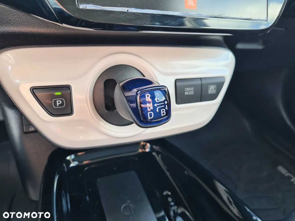 Toyota Prius - 21