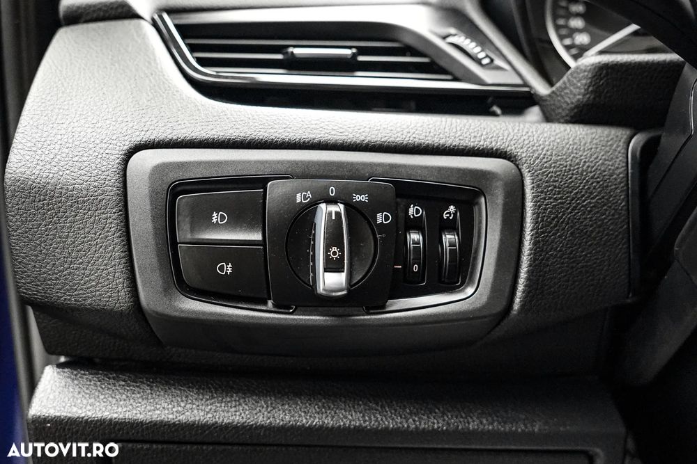 BMW Seria 2 216d Luxury Line - 26