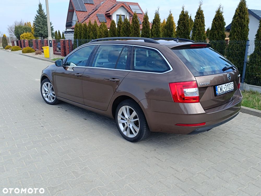 Skoda Octavia 2.0 TDI SCR Style DSG - 13