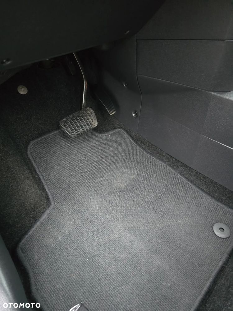 Opel Meriva 1.6 Cosmo MTA - 30