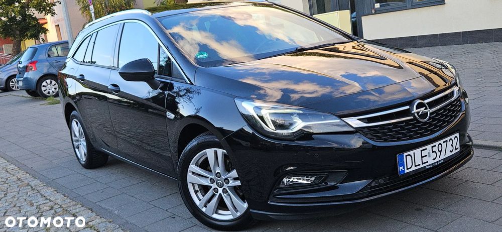 Opel Astra 1.6 D (CDTI) Start/Stop Dynamic - 19