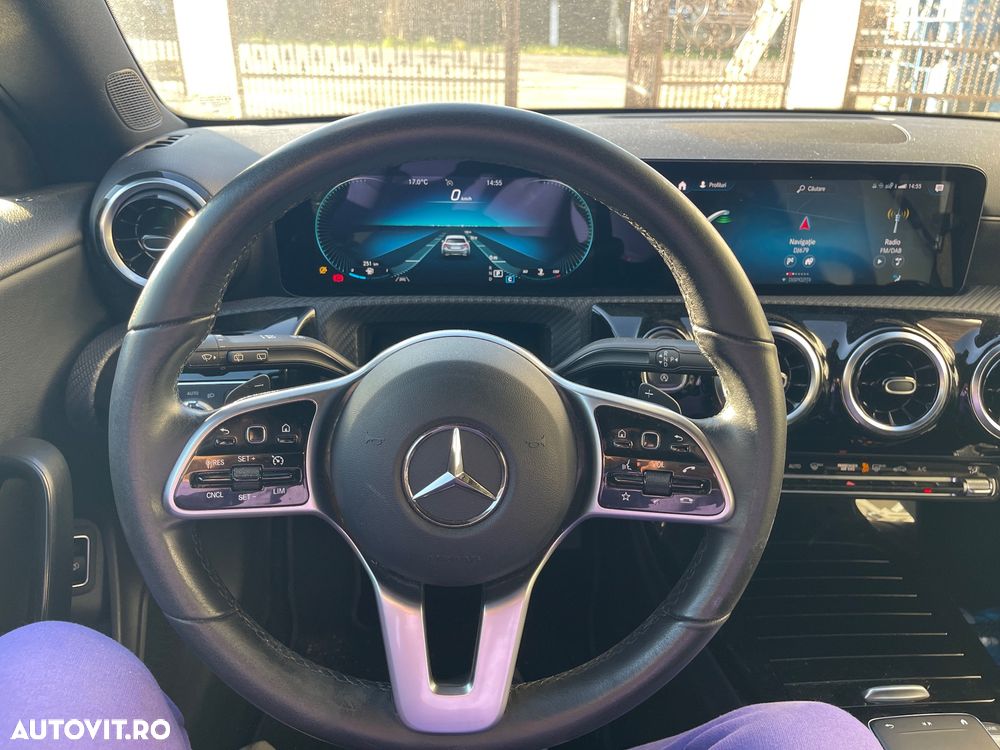 Mercedes-Benz CLA - 10