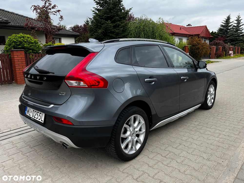 Volvo V40 Cross Country D3 Drive-E SCR Summum - 5